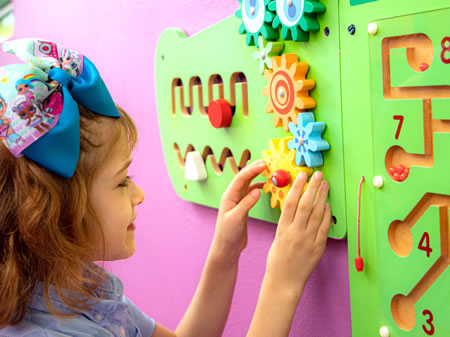 girl with puzzle